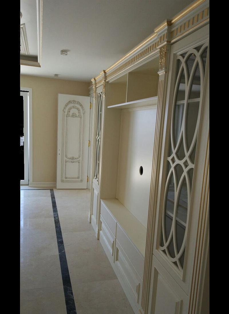 SALON - 10