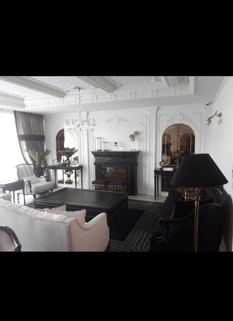 SALON - 31